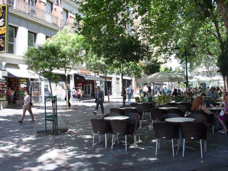 Gran Via Sol Apartamentos Madrid Exterior foto